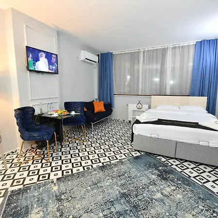 Hotel Port *